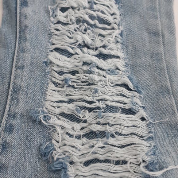 MISSGUIDED Riot US Size 0 Distressed Mom Jeans - Picture 3 of 10